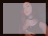 Explore your dreams with webcam model Luna: Nipple play