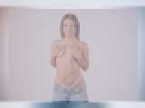 Why not cam2cam with ErikaCarter: Kissing
