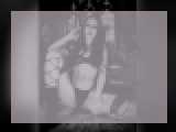 Adult chat with EmmaLowe: Nipple play