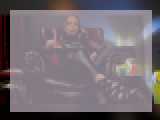Adult chat with AliceReign: Kissing