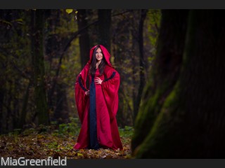 Visit MiaGreenfield profile