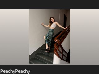 View PeachyPeachy profile in Make New Friends category
