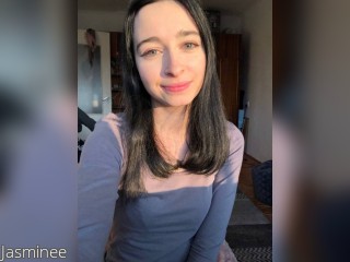 Visit Jasminee profile