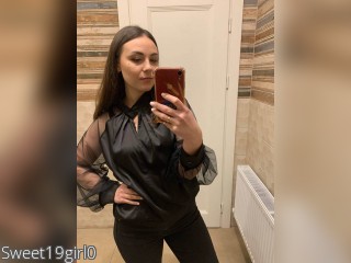 Visit Sweet19girl0 profile