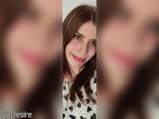 Visit PiaDesire profile