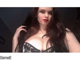 Visit EsmeE profile