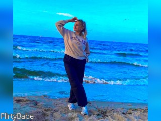 Visit FlirtyBabe profile