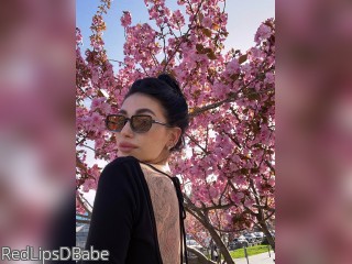 Visit RedLipsDBabe profile