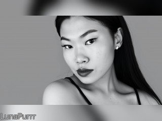 Visit LunaPurrr profile