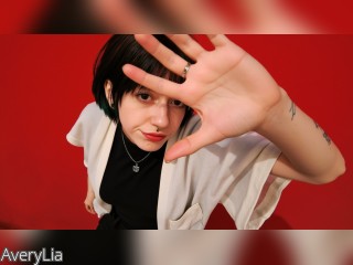 Visit AveryLia profile