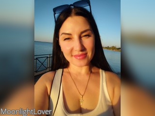View MoonlightLover profile in Make New Friends category