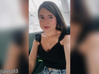 View Julieta93 profile in Girls - Not So Shy category