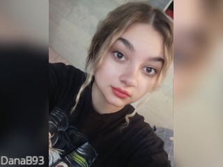 Visit DanaB93 profile