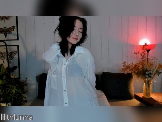 Visit lilithlunna profile