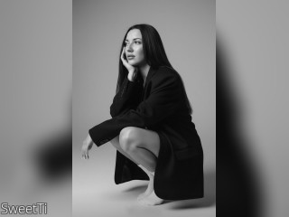 View SweetTi profile in Girls - Not So Shy category