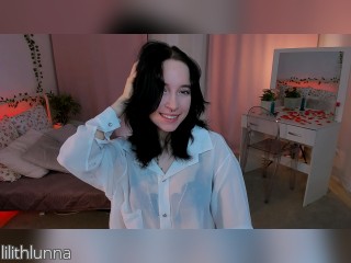 Visit lilithlunna profile