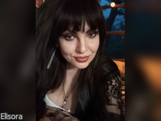 View Elisora profile in Make New Friends category