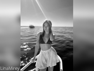 Visit LinaMirey profile