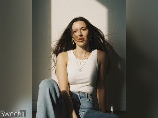 View SweetTi profile in Girls - Not So Shy category