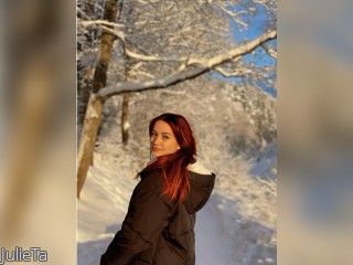 View JulieTa profile in Make New Friends category