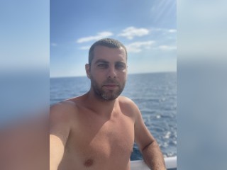 View rickystrong profile in Men category