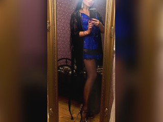 Visit MistressRoxxxy profile