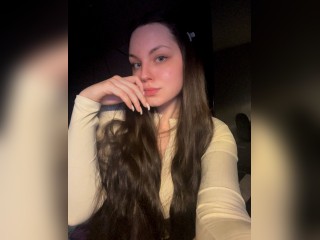 View O4livia profile in Make New Friends category