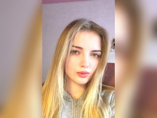 Visit SweetRinaKiss profile