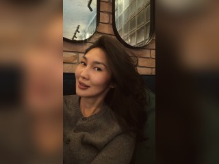 Visit Amelune profile