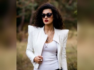 Visit NoirEmpress333 profile