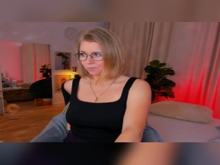 Visit AnnieLight profile