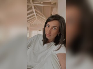 Visit Cuddlyy profile