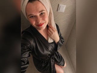 Visit Tersia profile