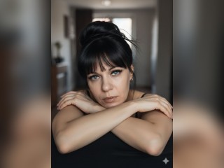 Visit QueenFrost profile