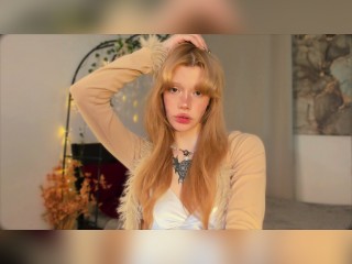 View SweetMell profile in Strip HiLo category