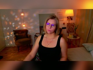 Visit AnnieLight profile