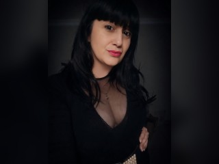 Visit Anda profile