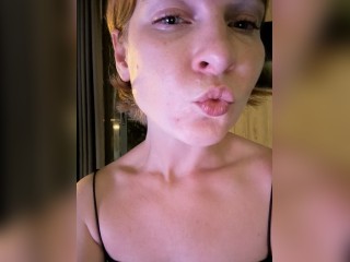 Visit KsushaRedWitch profile
