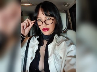 Visit Erya profile