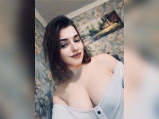 Visit babygirl111 profile