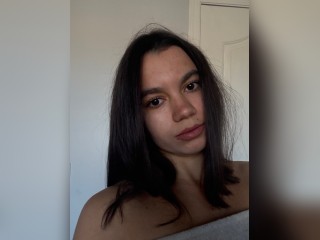 Visit Uvelia profile