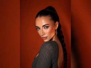Visit Alinaaa profile