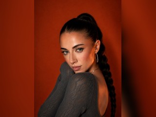 Visit Alinaaa profile