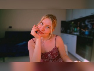 Visit TaylorBre profile