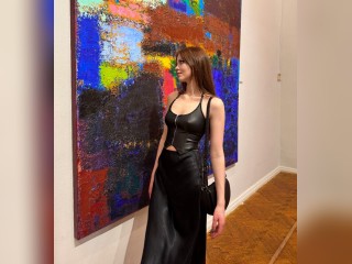 Visit AriaBelisse profile