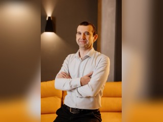 View nikolas5332vaz profile in Men category