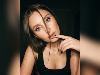 Visit Sweetgirl20255 profile