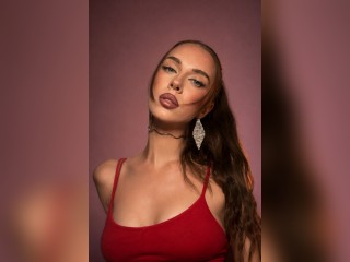 Visit Alinaaa profile