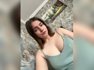 Visit babygirl111 profile