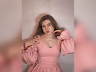 Visit GloriaRai profile